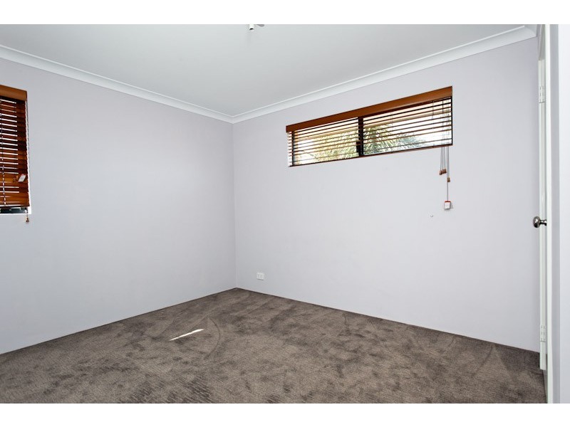 34a Davies Crescent, Kardinya WA 6163