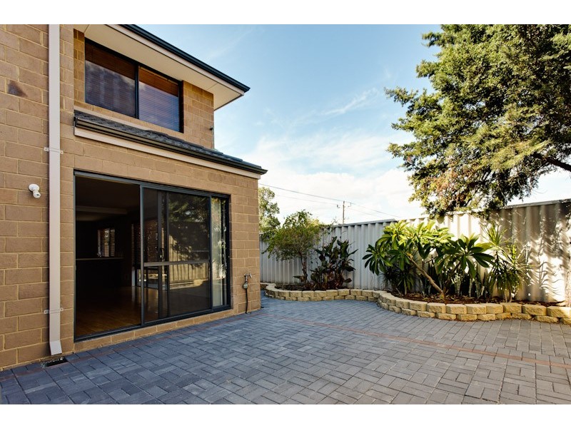 34a Davies Crescent, Kardinya WA 6163