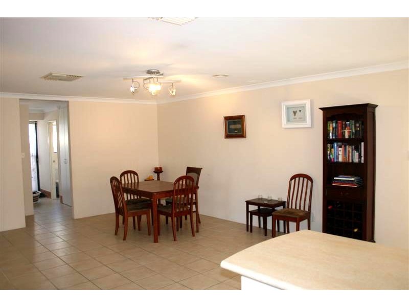 19 Yelka Drive, Bertram WA 6167