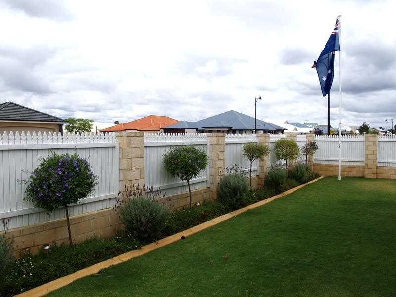 14 Harmony Avenue, Atwell WA 6164