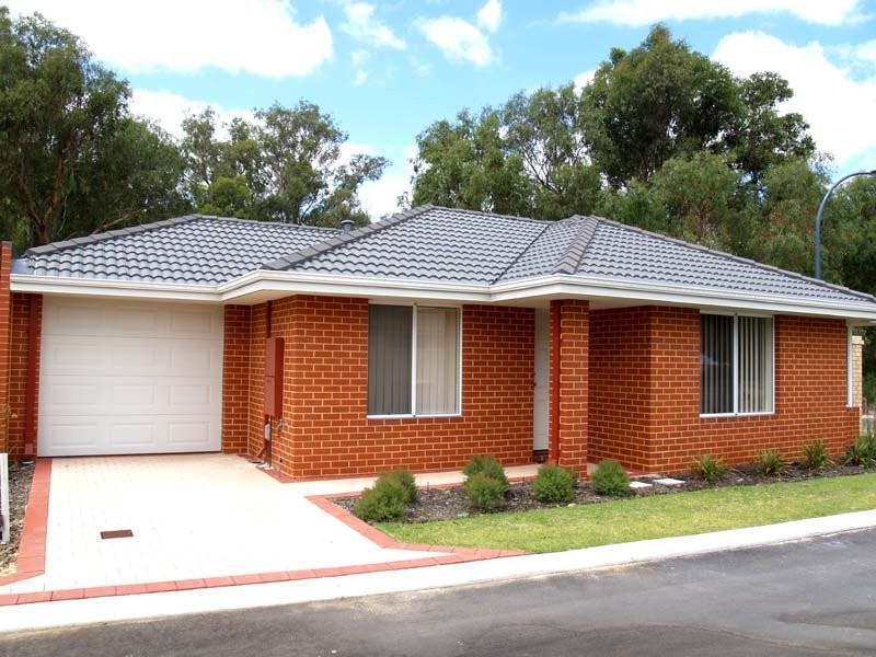 11/1 Coojong Link, Success WA 6164