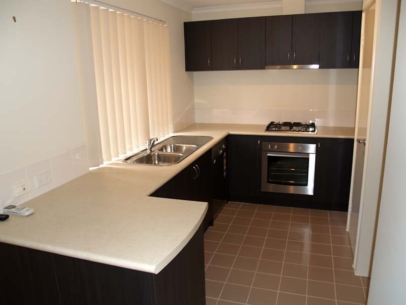 11/1 Coojong Link, Success WA 6164