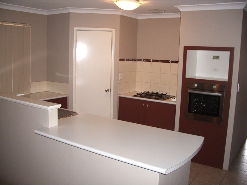 14 Ostling Avenue, Bertram WA 6167