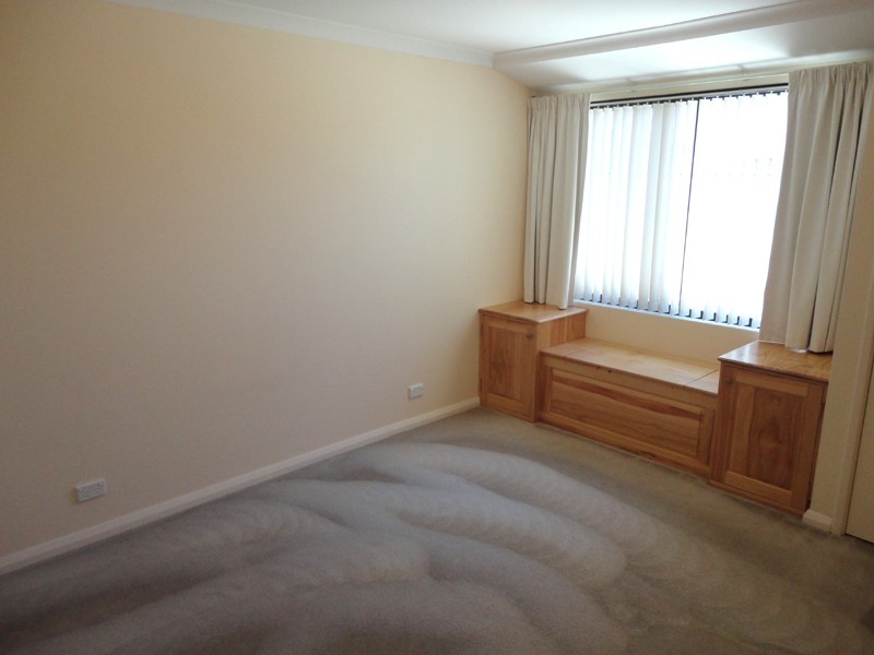 16 Kew Way, Success WA 6164