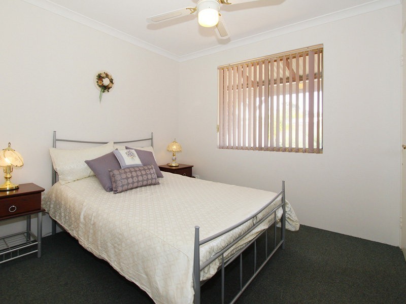 14 Brockwell Place, Oakford WA 6121