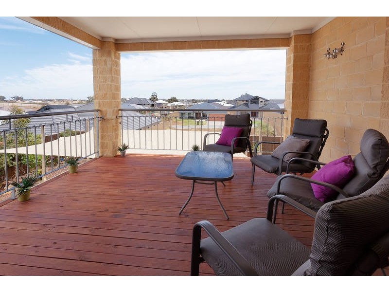 48 Peregrine Circle, Beeliar WA 6164