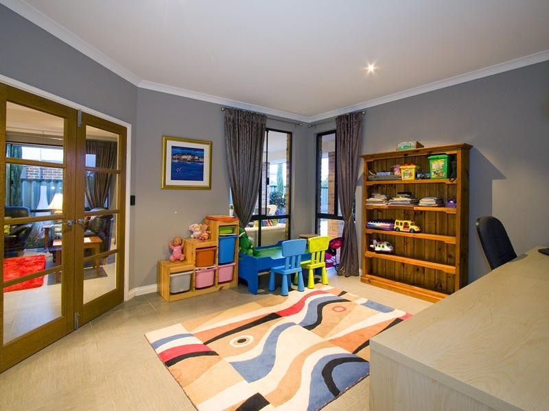 30 Grampian Crescent, Aubin Grove WA 6164