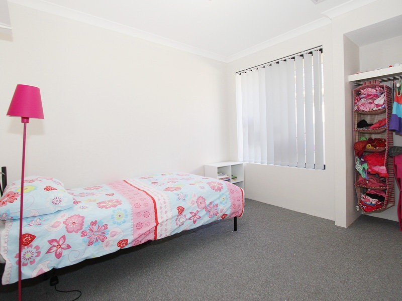 31 Camden Blvd, Aubin Grove WA 6164