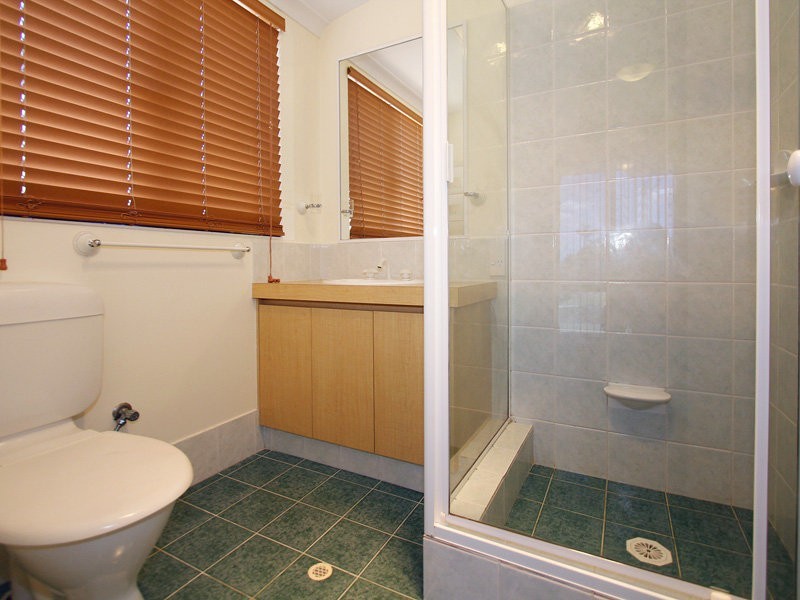 7 Breaden Pass, Success WA 6164