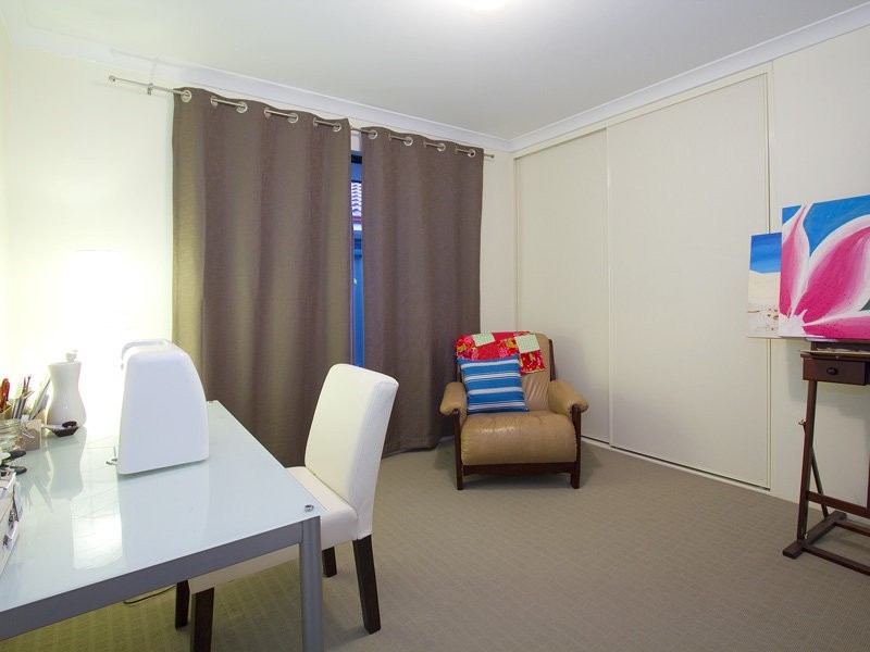 15 Freycinet Cct, Aubin Grove WA 6164