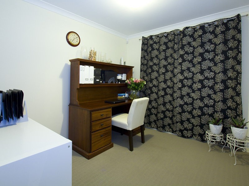 15 Freycinet Cct, Aubin Grove WA 6164