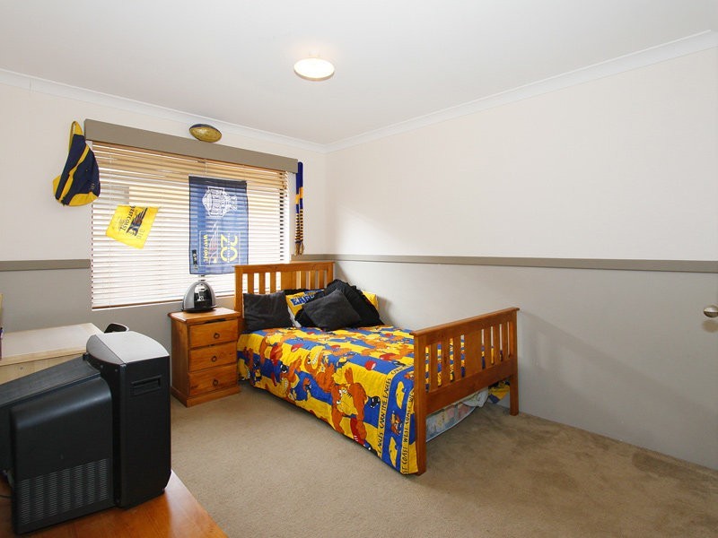 22 Leichhardt Cross, Hammond Park WA 6164