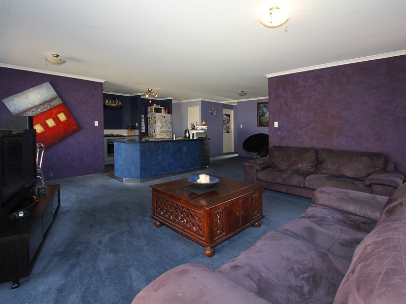 1 Nunney Road, Orelia WA 6167