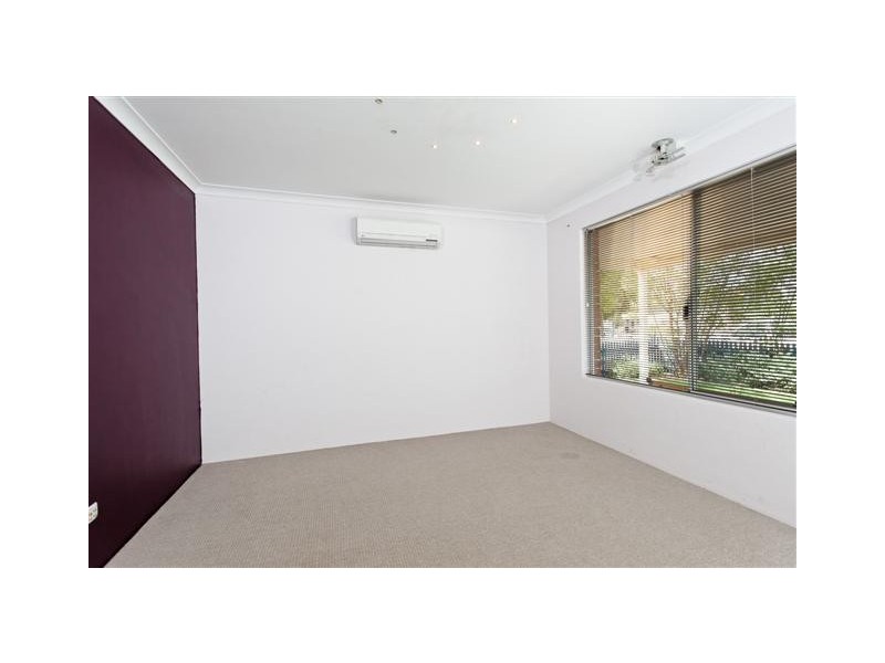 37 Windchime Terrace, Atwell WA 6164