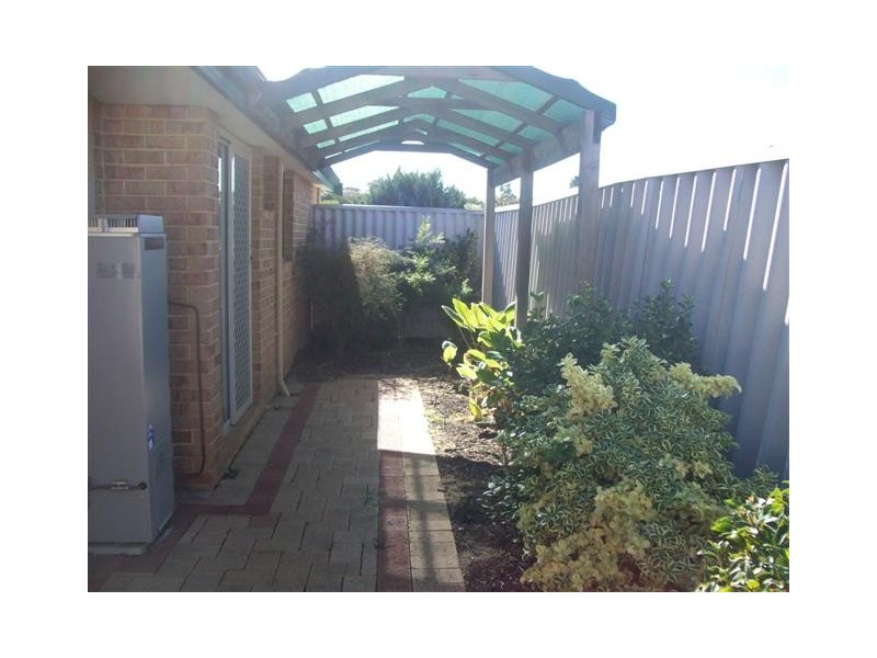 4 Dover Place, Yangebup WA 6164