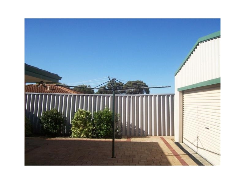 4 Dover Place, Yangebup WA 6164