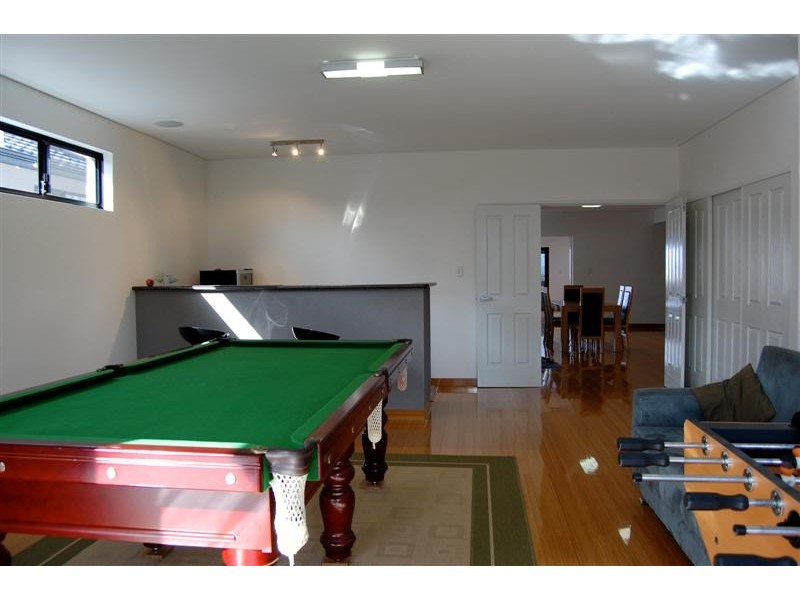 10 Tindal Avenue, Yangebup WA 6164