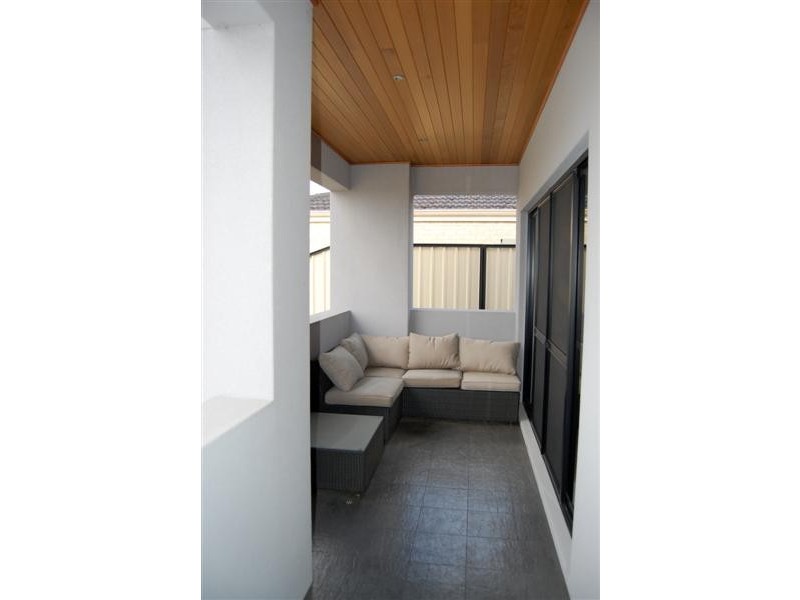 10 Tindal Avenue, Yangebup WA 6164