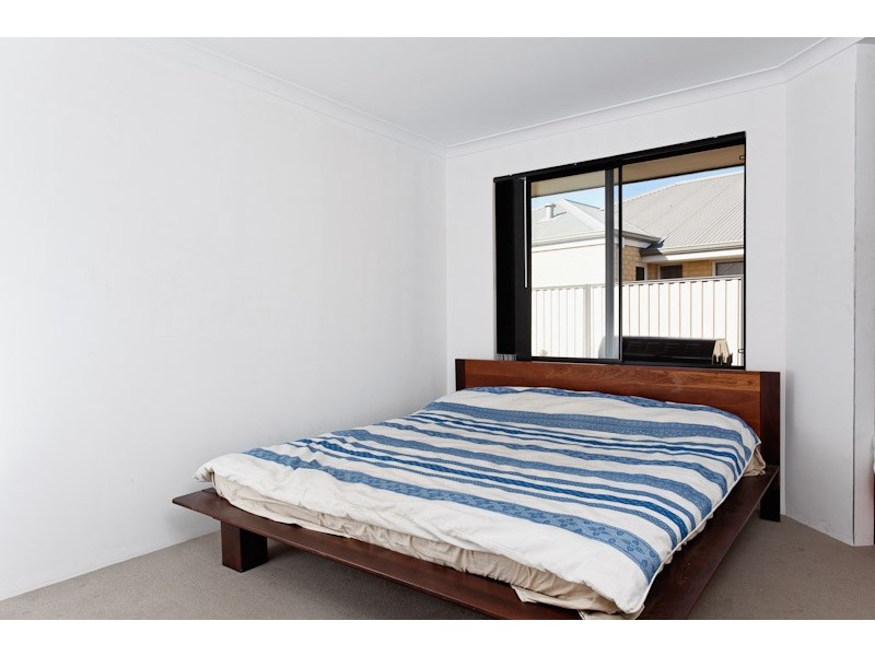 22 Serotina Lane, Aubin Grove WA 6164