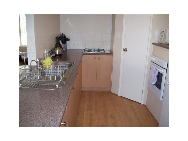 13 Mounsey Street, Kardinya WA 6163