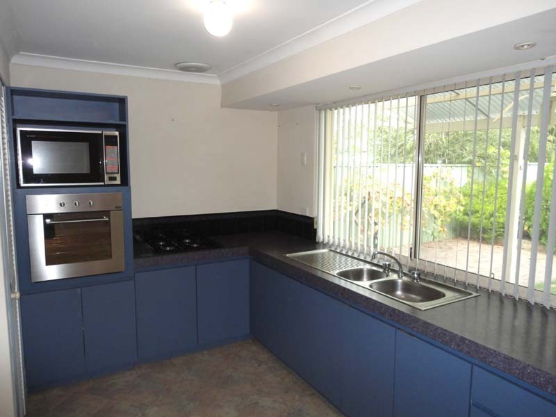 8 Molloy Circut, Atwell WA 6164