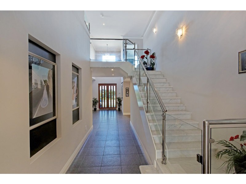 7 Tidewater Close, Yangebup WA 6164