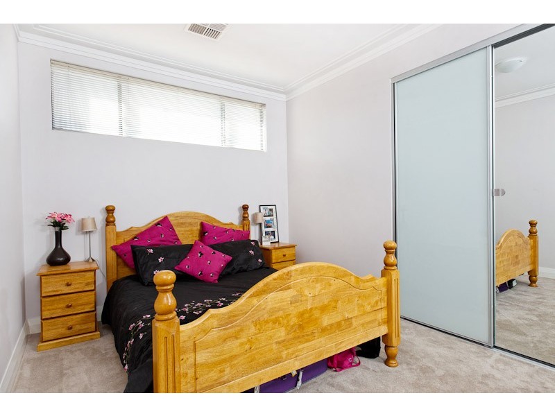 7 Tidewater Close, Yangebup WA 6164
