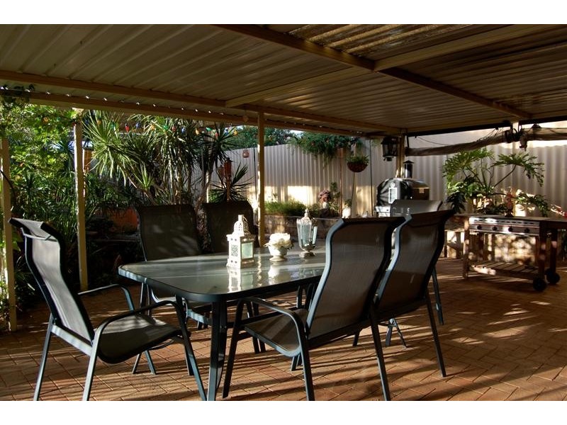 321 Yangebup Road, Yangebup WA 6164