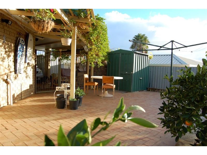 321 Yangebup Road, Yangebup WA 6164