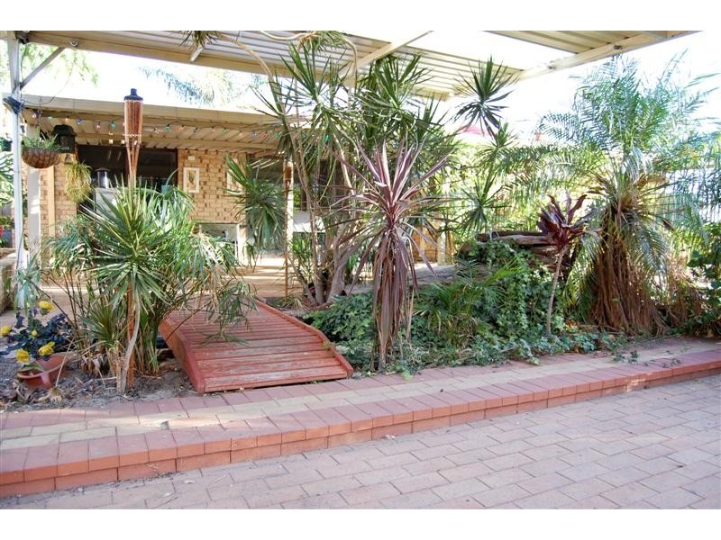 321 Yangebup Road, Yangebup WA 6164