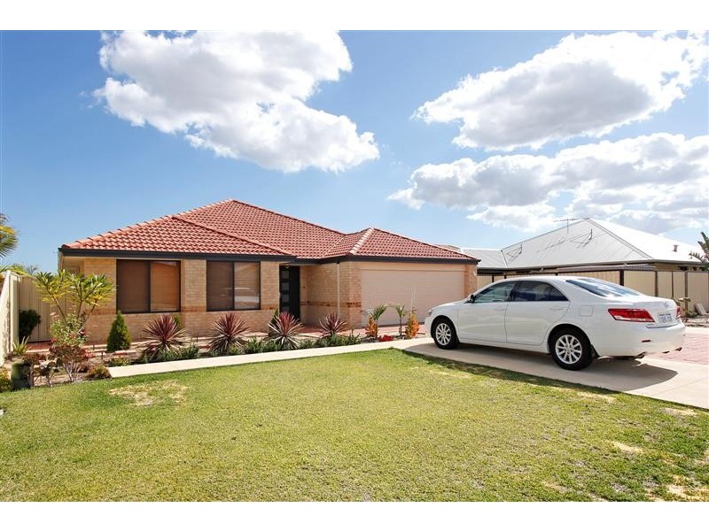 25 Swallowtail Avenue, Success WA 6164