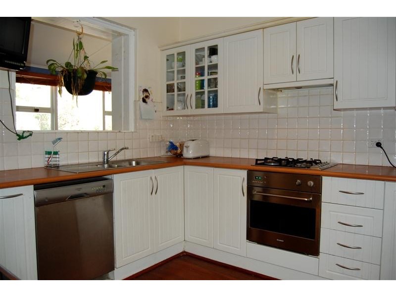7 Cooke Street, Hilton WA 6163