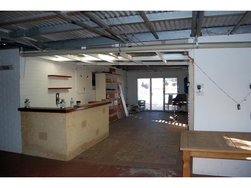 7 Cooke Street, Hilton WA 6163