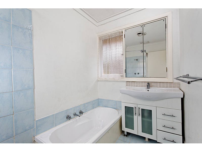 19 Kootingal Road, Armadale WA 6112