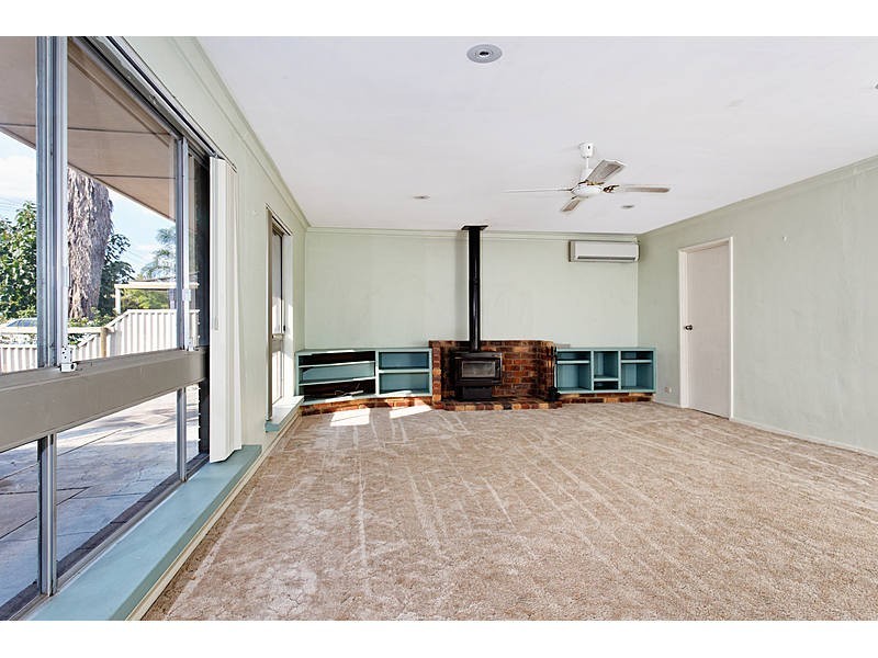 19 Kootingal Road, Armadale WA 6112