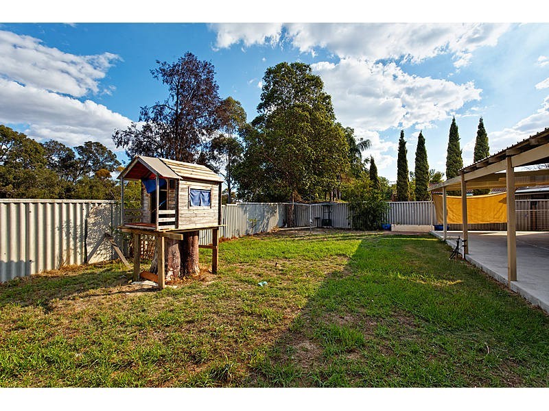19 Kootingal Road, Armadale WA 6112