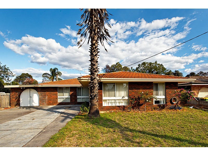 19 Kootingal Road, Armadale WA 6112
