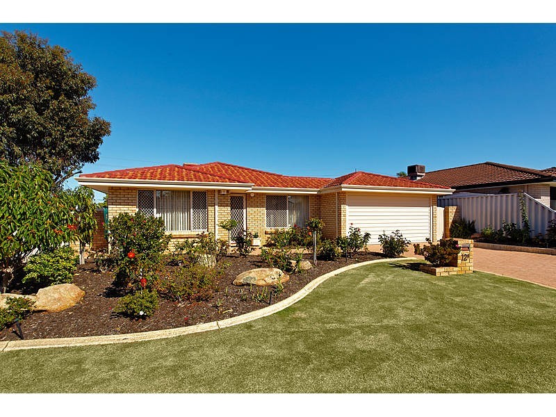 12A Crossland Way, Kardinya WA 6163