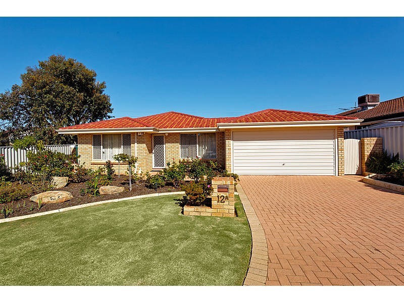12A Crossland Way, Kardinya WA 6163