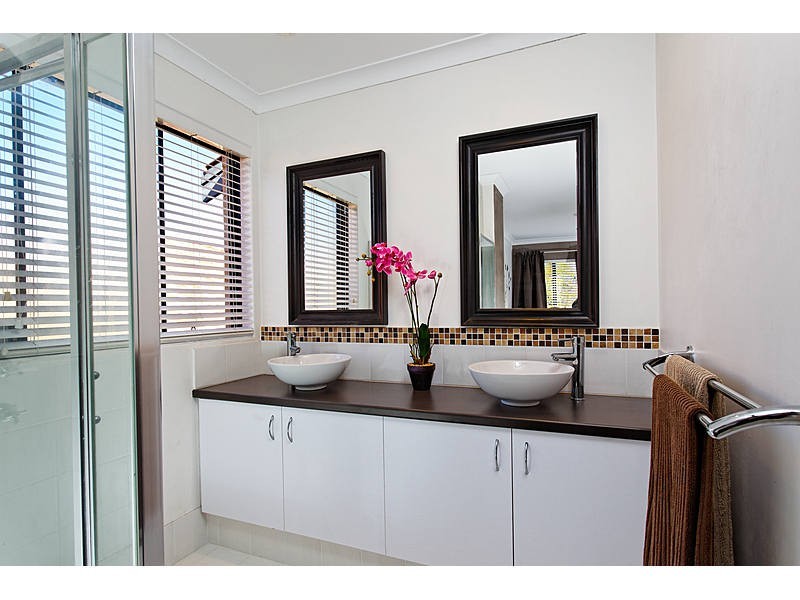 5 Pavonia Heights, South Lake WA 6164