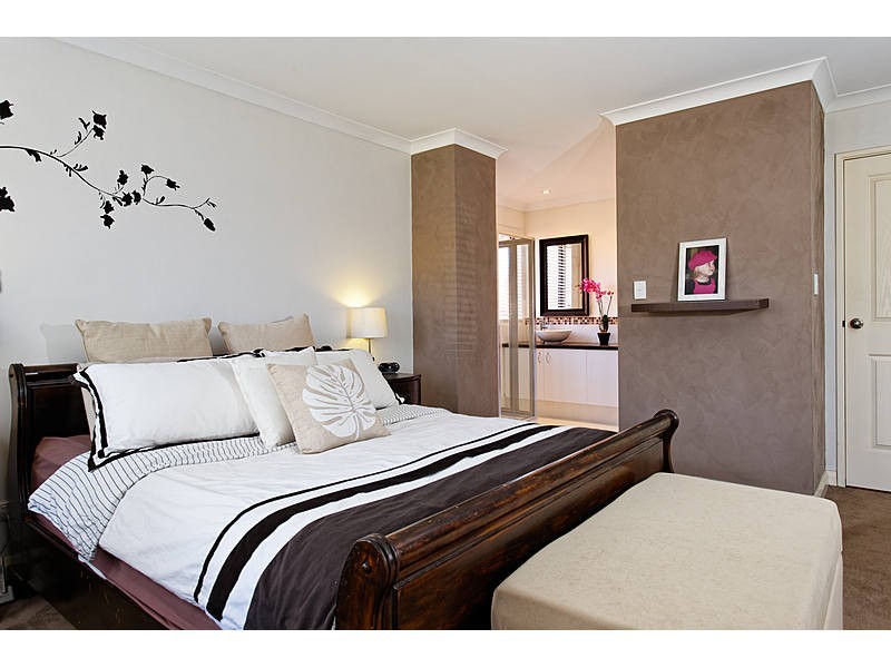 5 Pavonia Heights, South Lake WA 6164