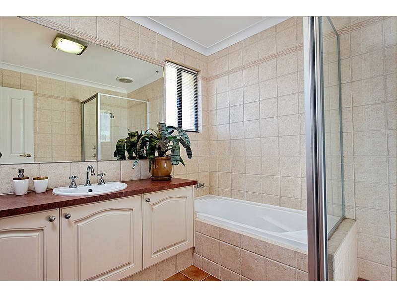 7 Babylon Lane, Aubin Grove WA 6164