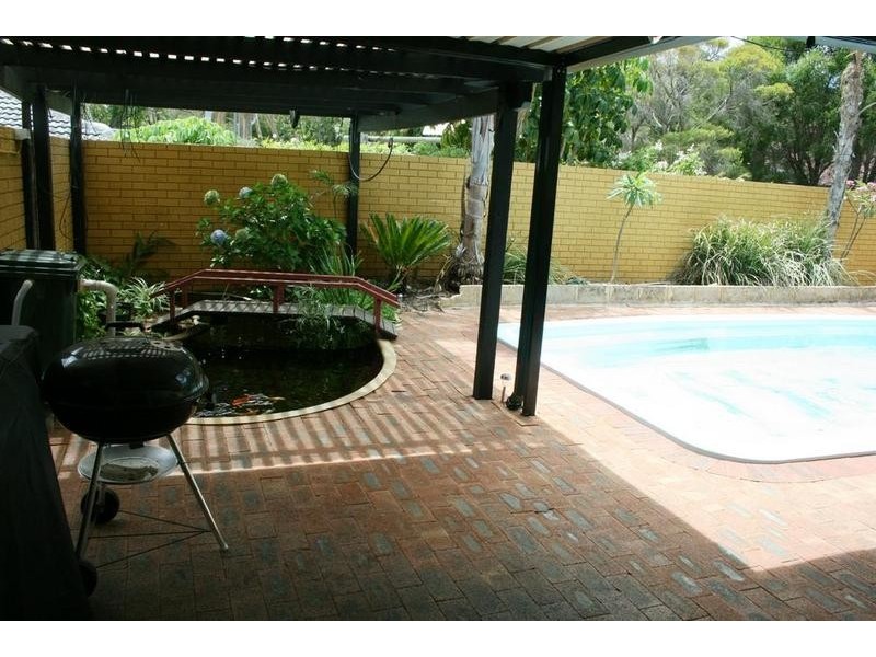 81 Connell Street, Kelmscott WA 6111