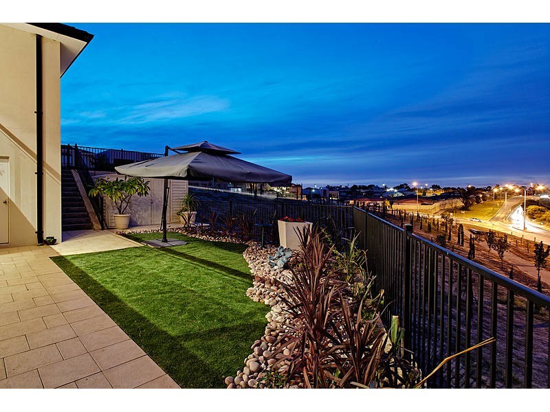 13 Tindal Avenue, Yangebup WA 6164