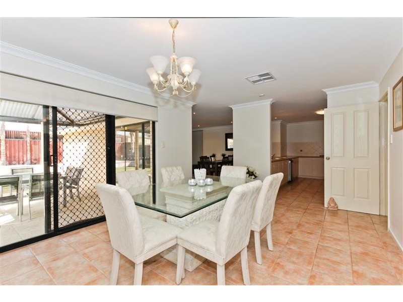 10 Ivankovich Avenue, Beeliar WA 6164