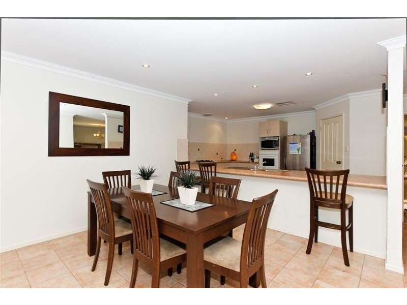 10 Ivankovich Avenue, Beeliar WA 6164