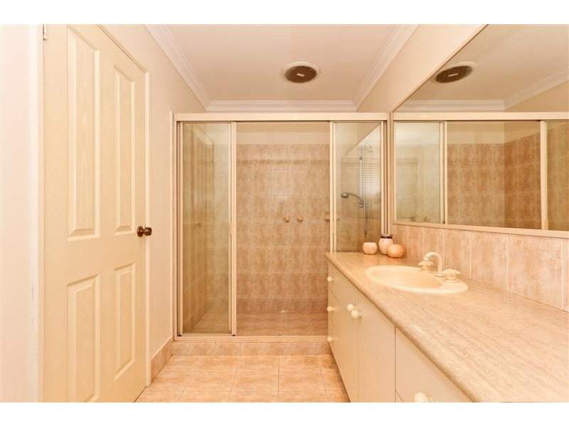 10 Ivankovich Avenue, Beeliar WA 6164