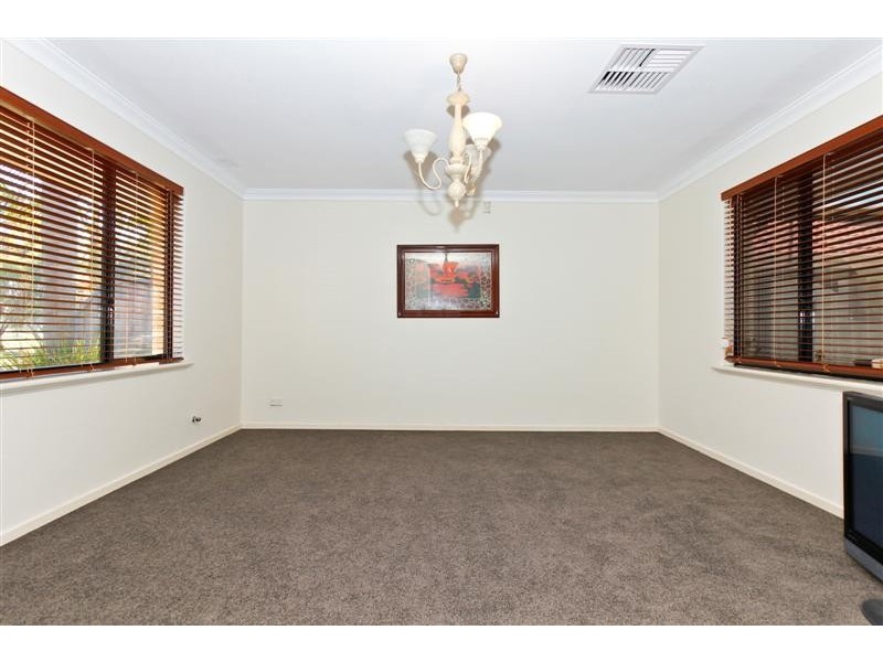 10 Ivankovich Avenue, Beeliar WA 6164