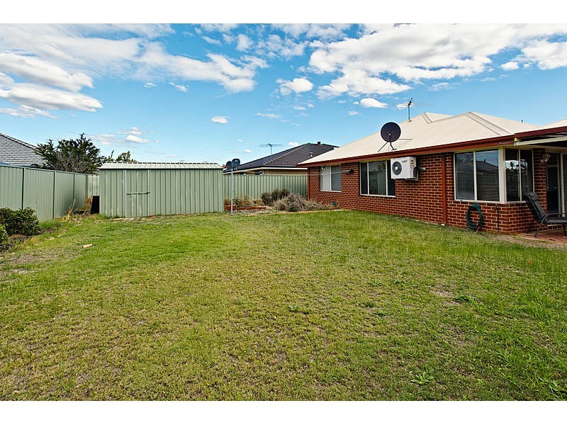 196 Brenchley Drive, Atwell WA 6164