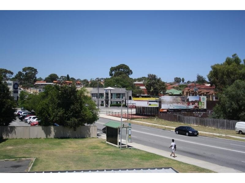19/318 Canning Highway, Bicton WA 6157